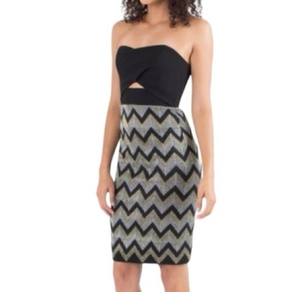 Brand new never worn black halo Jada strapless metallic cocktail dress size 2